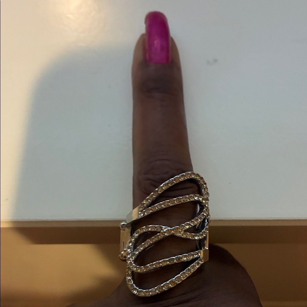 Elegant Gold and Silver Women's Ring
